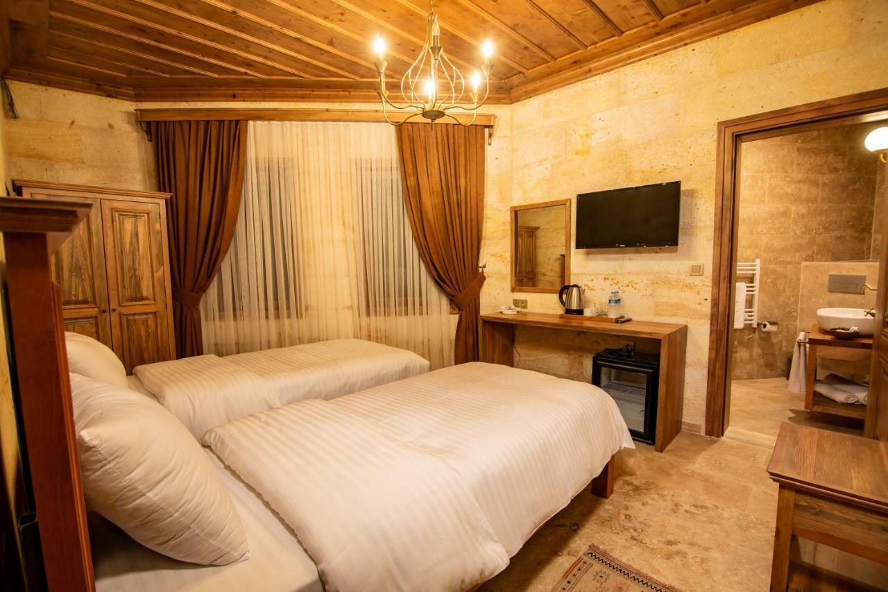 Ikarus Cappadocia Hotel Uçhisar Eksteriør billede