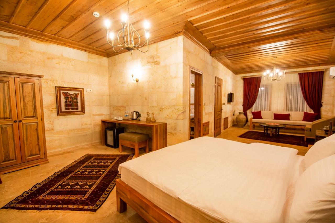 Ikarus Cappadocia Hotel Uçhisar Eksteriør billede
