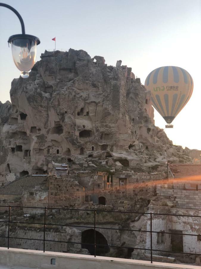 Ikarus Cappadocia Hotel Uçhisar Eksteriør billede